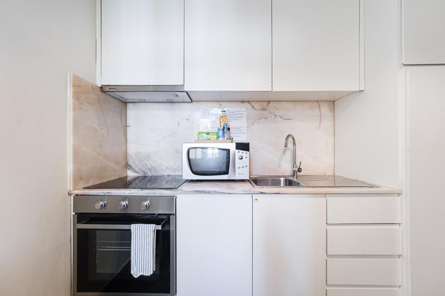 פורטו Guestready - Costa Cabral Guesthouse מראה חיצוני תמונה